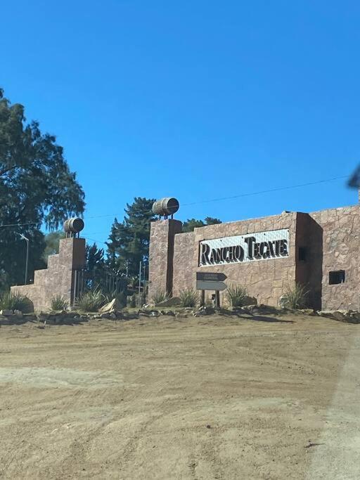 Cabana Valzam 2 Entre Vinedos Rancho Tecate Resort Εξωτερικό φωτογραφία